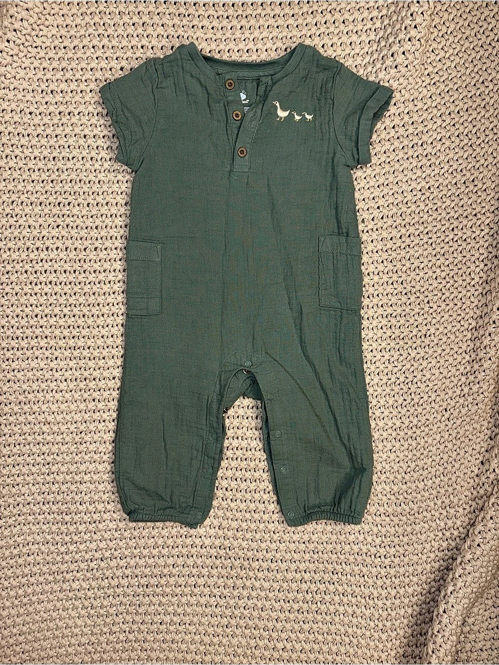 Cloud Island Embroidered Ducks Graphic Textured Pocket Romper Baby 6-9M Green